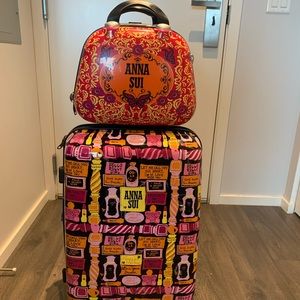 Anna Sui luggage set